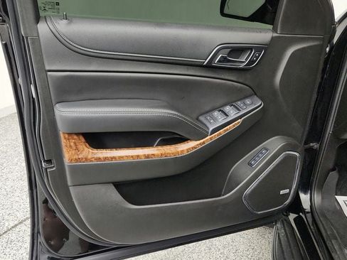 Used 2018 Chevrolet Tahoe Premier AWD/4WD image 11