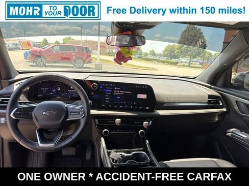 Used 2025 Chevrolet Traverse LT w/ Midnight/Sport Edition FWD image 42