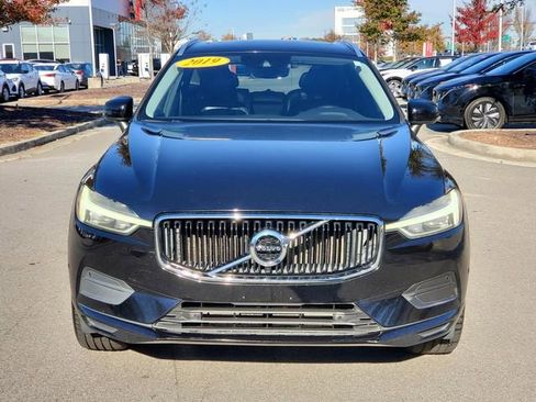 Used 2019 Volvo XC60 T5 Momentum w/ Multimedia Package image 11
