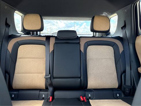 New 2026 Chevrolet Equinox ACTIV FWD image 7