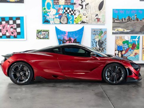 Used 2018 McLaren 720S image 2