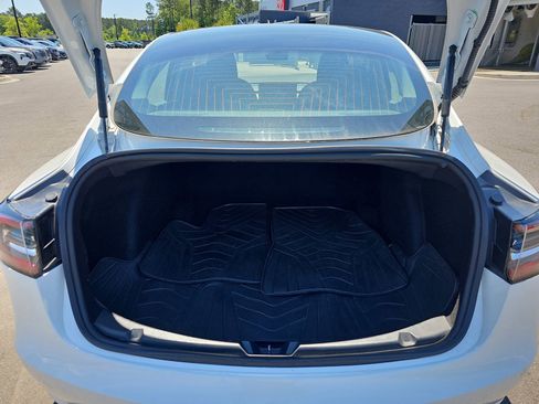 Used 2020 Tesla Model 3 Standard Range Plus RWD image 13