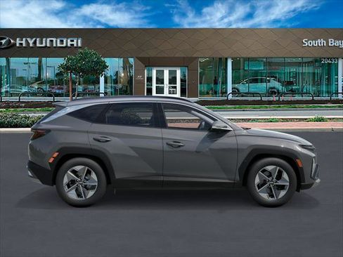 New 2026 Hyundai Tucson SEL image 7