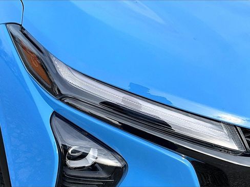 Used 2024 Chevrolet Trax RS w/ Driver Confidence Package image 29