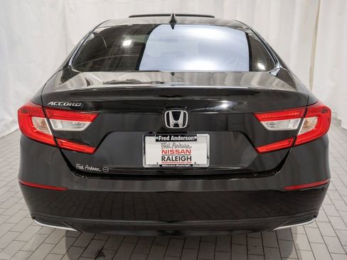 Used 2020 Honda Accord EX image 5