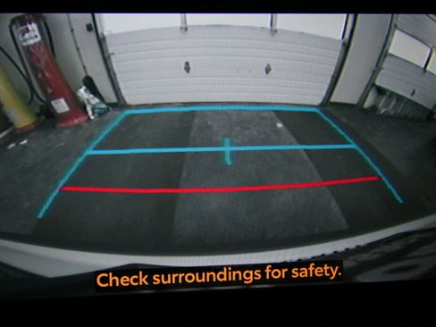 Certified 2023 Toyota Corolla Cross LE image 17