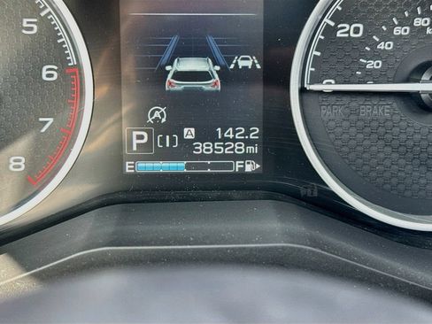 Used 2019 Subaru Forester Premium AWD/4WD image 10