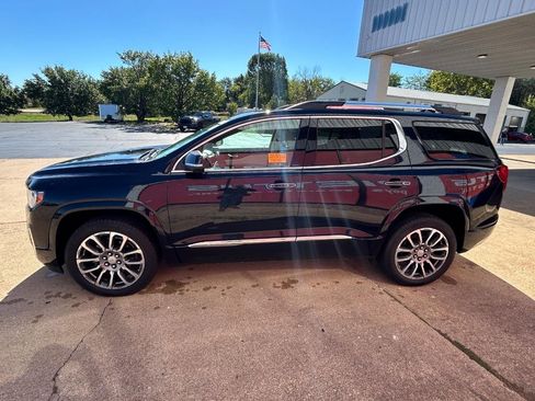 Used 2021 GMC Acadia Denali w/ Denali Technology Package image 4