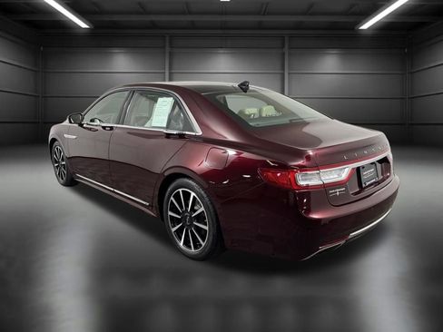 Used 2020 Lincoln Continental Reserve image 4