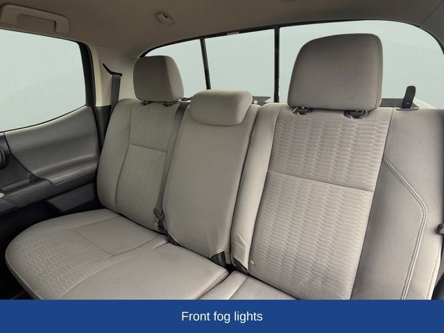 Used 2018 Toyota Tacoma SR5 AWD/4WD image 19