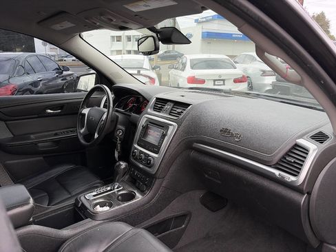 Used 2015 GMC Acadia SLT image 10