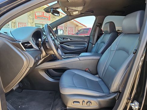 Used 2023 Buick Enclave Essence w/ Sport Touring Edition image 11