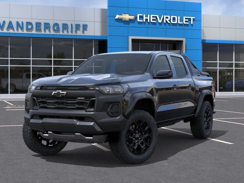 New 2026 Chevrolet Colorado Trail Boss w/ Midnight Edition AWD/4WD image 27