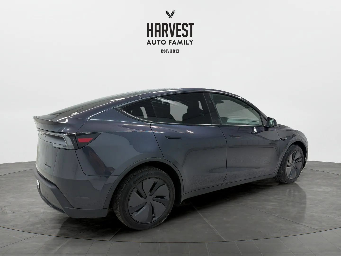 Used 2026 Tesla Model Y Long Range AWD/4WD image 7