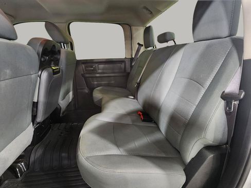Used 2018 RAM 2500 Tradesman w/ Chrome Appearance Group AWD/4WD image 19