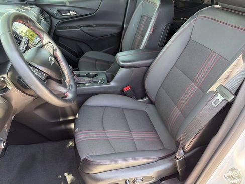 Used 2024 Chevrolet Equinox RS FWD image 5