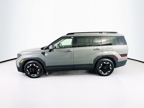 Used 2025 Hyundai Santa Fe SEL image 4