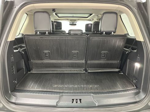 Certified 2023 Ford Expedition XLT image 35