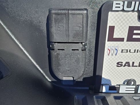 Used 2025 GMC Sierra 1500 Denali Ultimate image 70