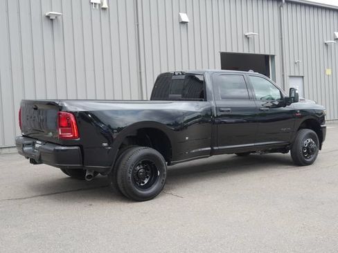 New 2026 RAM 3500 Big Horn AWD/4WD image 13