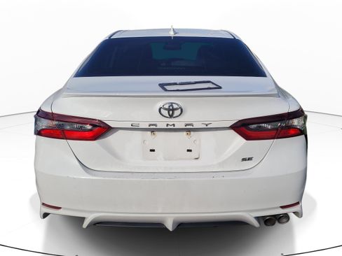 Used 2023 Toyota Camry SE FWD image 6