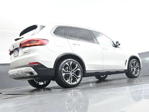 Used 2023 BMW X5 sDrive40i w/ Climate Comfort Package RWD image 39