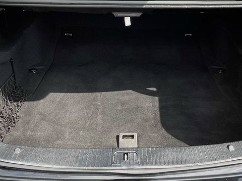 Used 2010 Mercedes-Benz E 350 Sedan w/ Premium 1 Pkg image 12