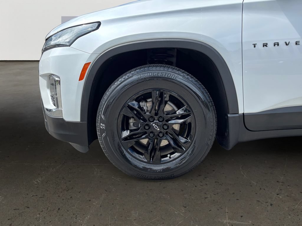 Used 2023 Chevrolet Traverse LT FWD image 10