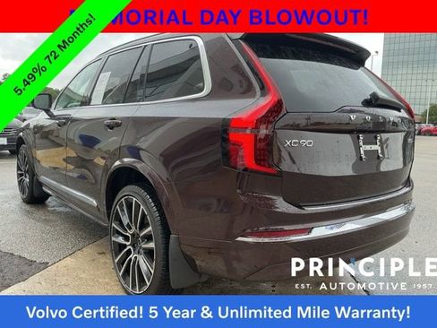 Certified 2025 Volvo XC90 B5 Plus AWD/4WD image 12