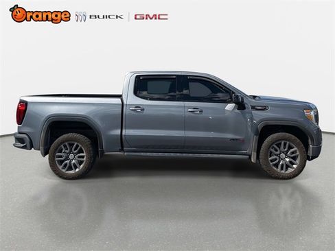 Used 2022 GMC Sierra 1500 AT4 w/ AT4 Premium Package image 2