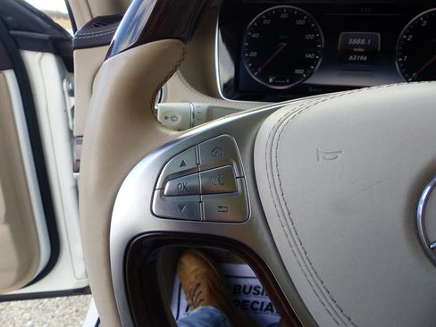Used 2016 Mercedes-Benz S 550 4MATIC Sedan image 21