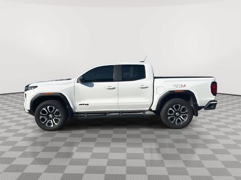 Used 2024 GMC Canyon AT4 w/ Canyon Safety Plus Package AWD/4WD image 23