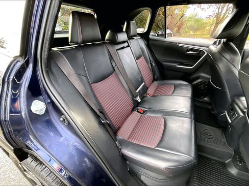Used 2021 Toyota RAV4 XSE w/ Weather Package image 19