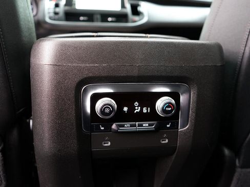 Used 2022 GMC Yukon AT4 image 26