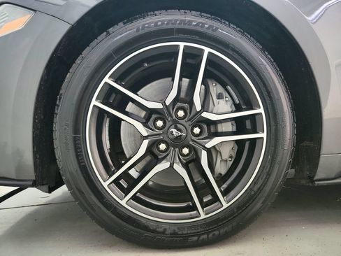 Used 2019 Ford Mustang GT RWD image 27