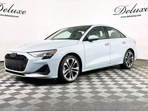 Used 2025 Audi A3 2.0T Premium Plus w/ Premium Plus Package image 3