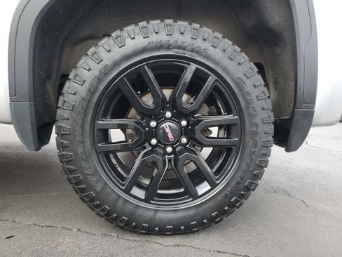 Used 2021 GMC Sierra 1500 Elevation w/ X31 Off-Road Package image 9