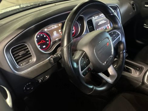Used 2018 Dodge Charger GT AWD/4WD image 31