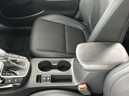 Used 2025 Kia Seltos SX image 35