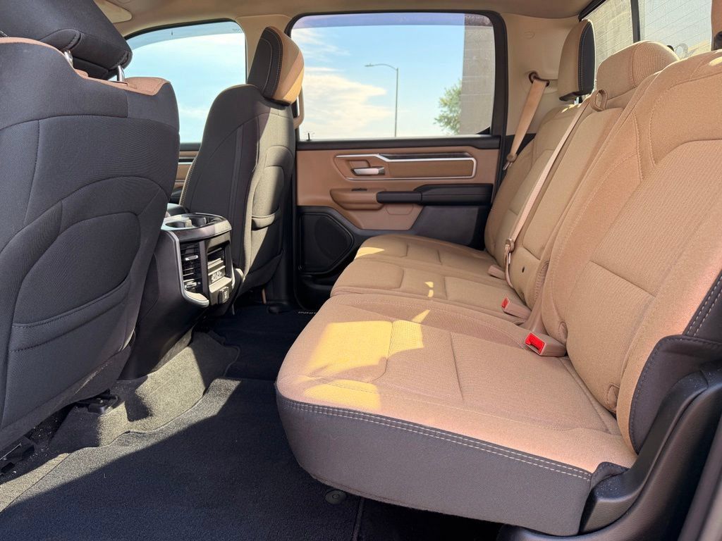 Used 2020 RAM 1500 Big Horn RWD image 5