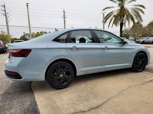 New 2026 Volkswagen Jetta SE image 17