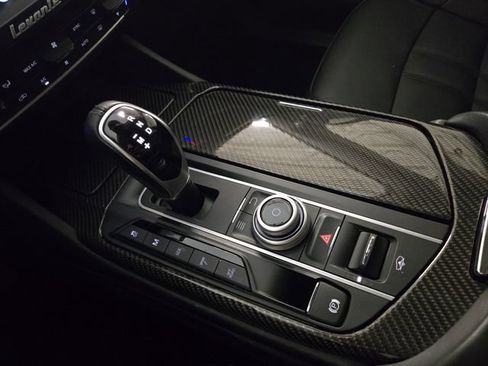 Used 2017 Maserati Levante S AWD/4WD image 19