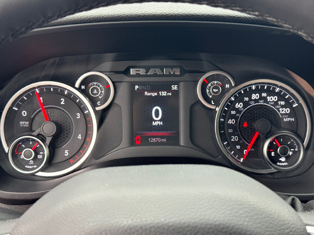 Used 2025 RAM 2500 Big Horn AWD/4WD image 29