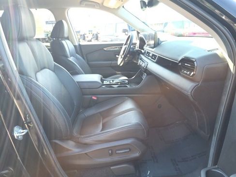 Used 2024 Honda Pilot EX-L image 40