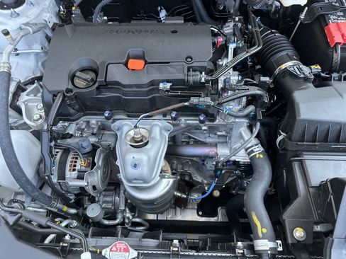 Used 2026 Honda HR-V LX image 15