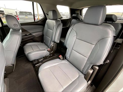 Used 2019 Chevrolet Traverse Premier AWD/4WD image 19