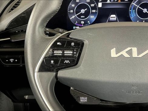 Used 2023 Kia Niro Wind image 18