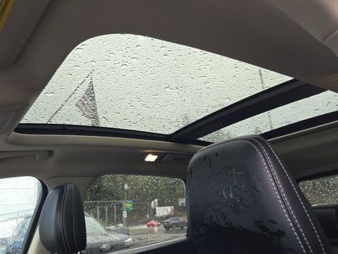 Used 2020 Ford Escape SEL image 15