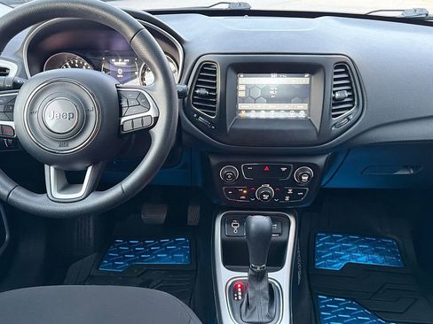 Used 2019 Jeep Compass Sport image 22