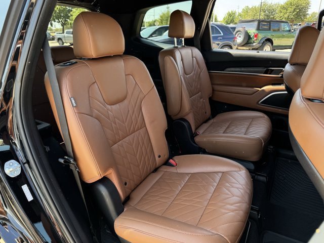 Used 2024 Kia Telluride EX X-Line AWD/4WD image 31